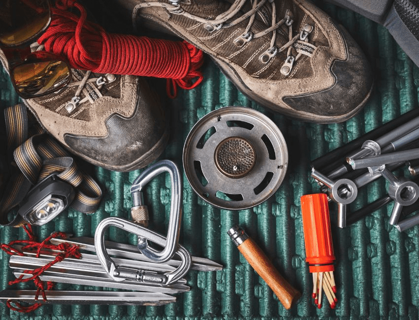 7 Recommended Tools to Build Camping: Necessary Camping Gear List - CAMPROS CP