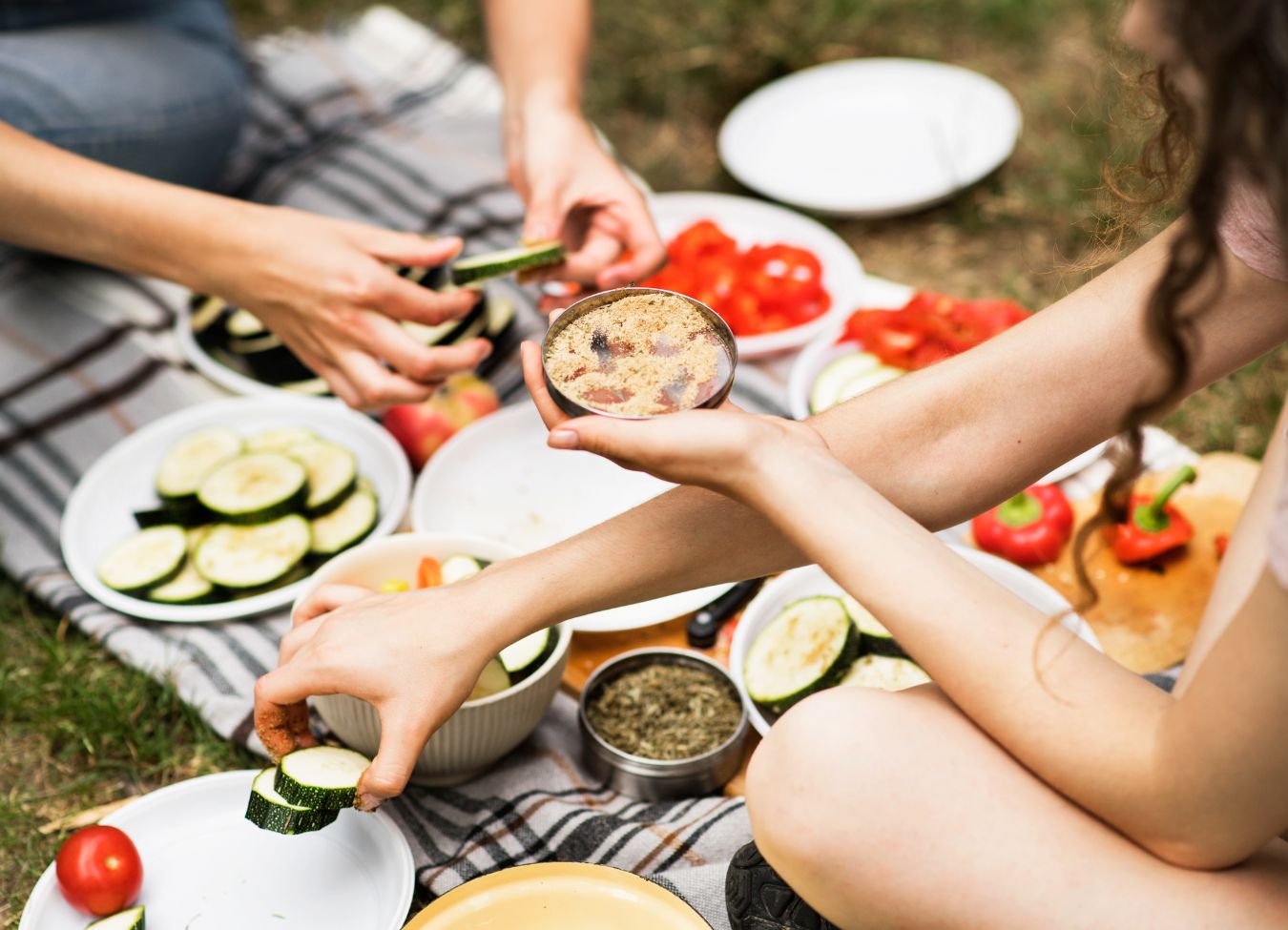 Wilderness Wisdom: Mastering Camp Cooking and Nutrition in the Great Outdoors